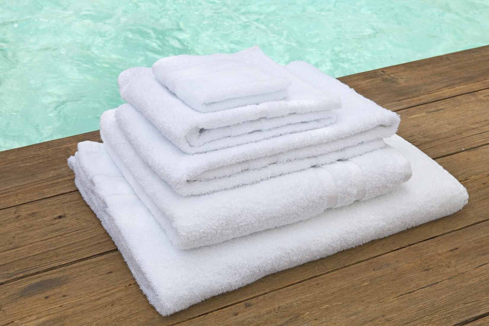 CASSIS_towels_white_Egyptian_Cotton_600GSM_fluffy_soft